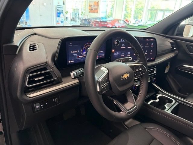 2026 Chevrolet Traverse LT - Photo 13