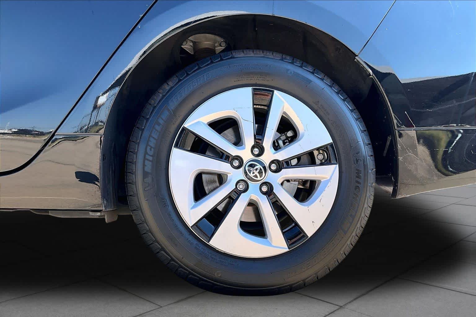 Used 2016 Midnight Black Metallic Toyota Four image 11