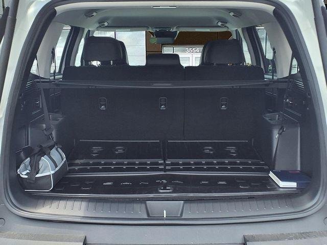 New 2026 White Hyundai SEL image 6