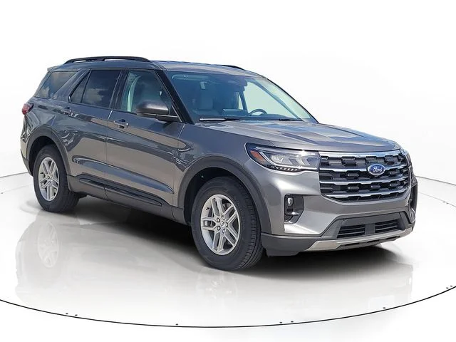 New 2026 Gray Metallic Ford Active image 3