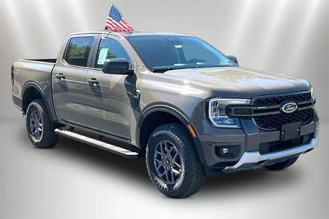 New 2026 Marsh Gray Ford XLT image 14