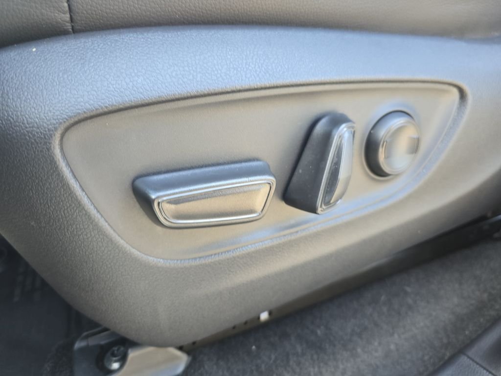 Used 2025 Beige Toyota Base image 32