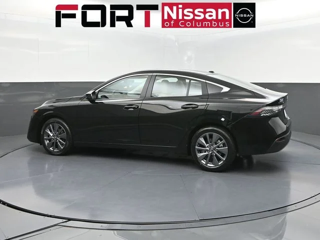 New 2026 Super Black Nissan SL image 4