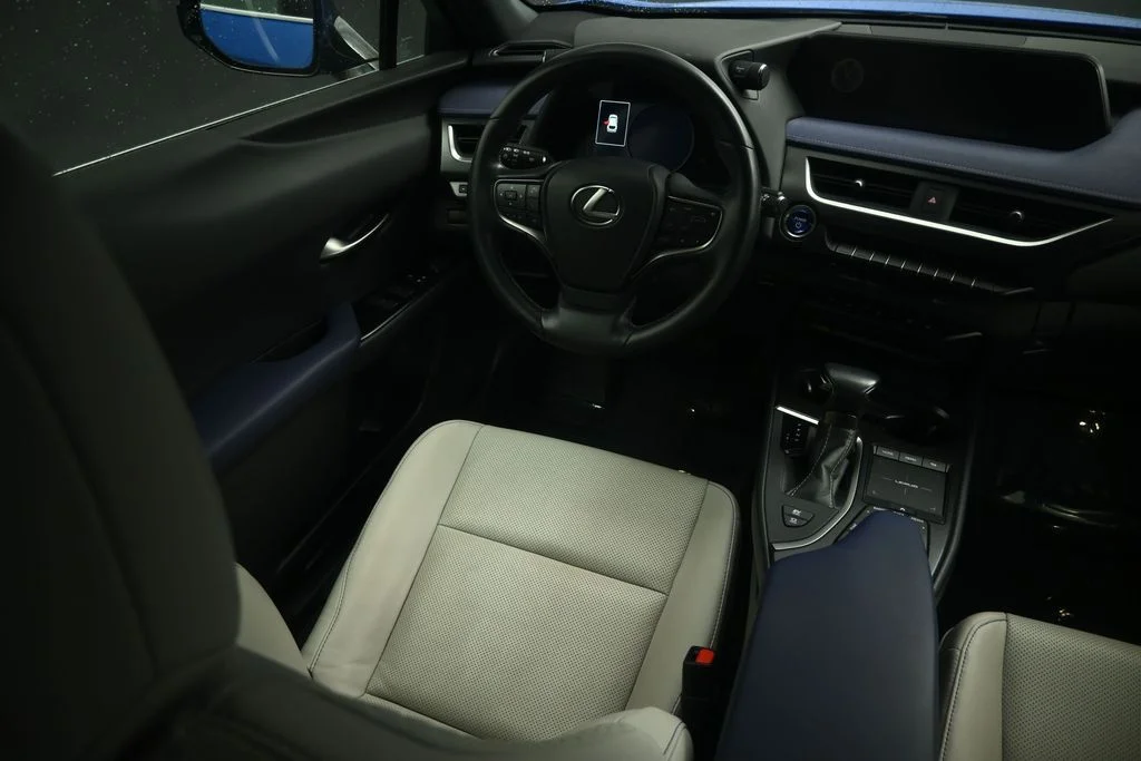 Used 2021 Blue Lexus 250h Base image 49