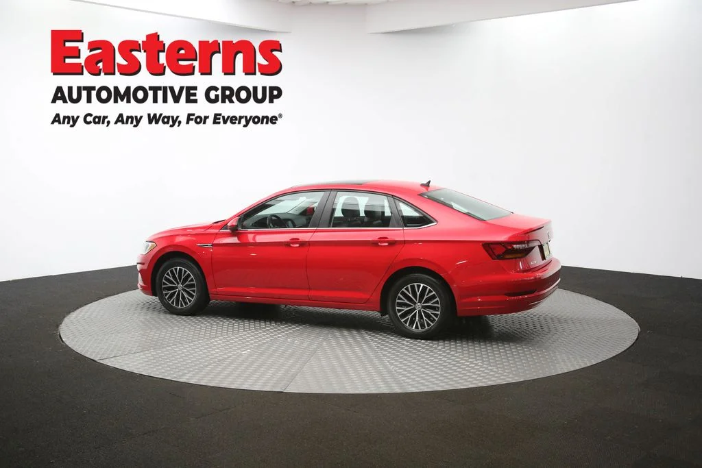 Used 2019 Red Volkswagen SEL image 62