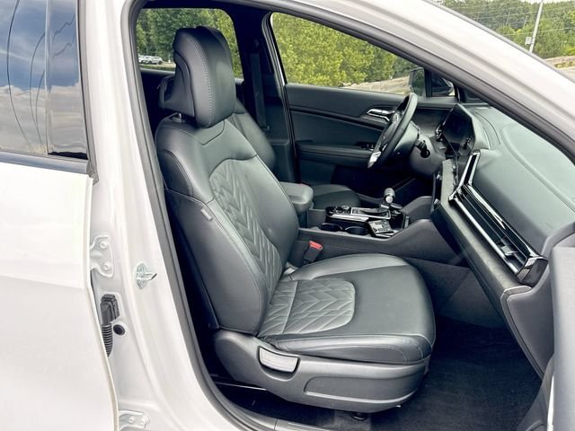 Used 2024 White Kia X-Line image 26