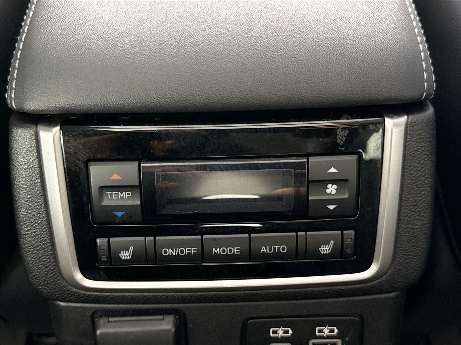 Used 2023 Autumn Green Metallic Subaru Touring image 38