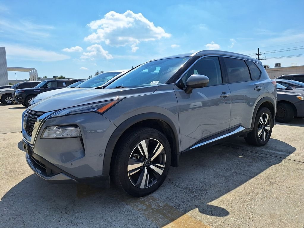 2023 Nissan Rogue SL