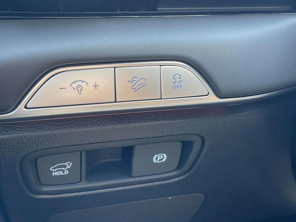 New 2026 Gray Genesis 2.5T Select image 12