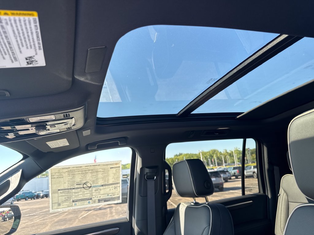 2026 Chevrolet Suburban Premier - Photo 20