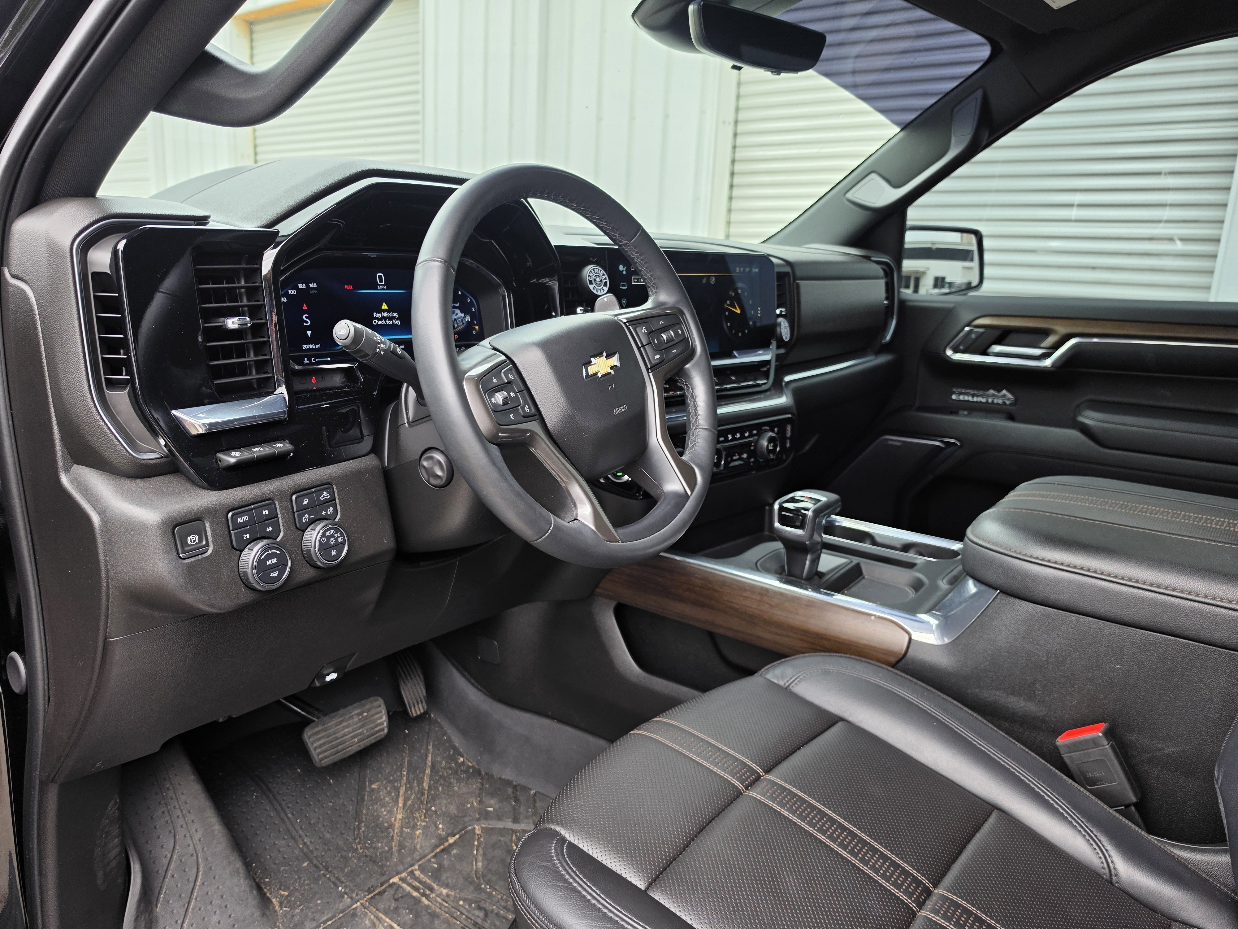 Used 2024 Black Chevrolet High Country image 6