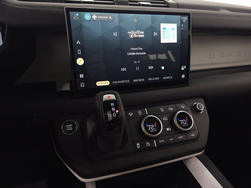 Certified Used 2025 Black Land Rover S image 22