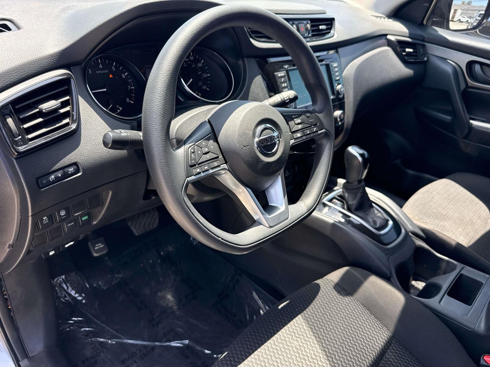 Used 2021 Gray Nissan S image 24