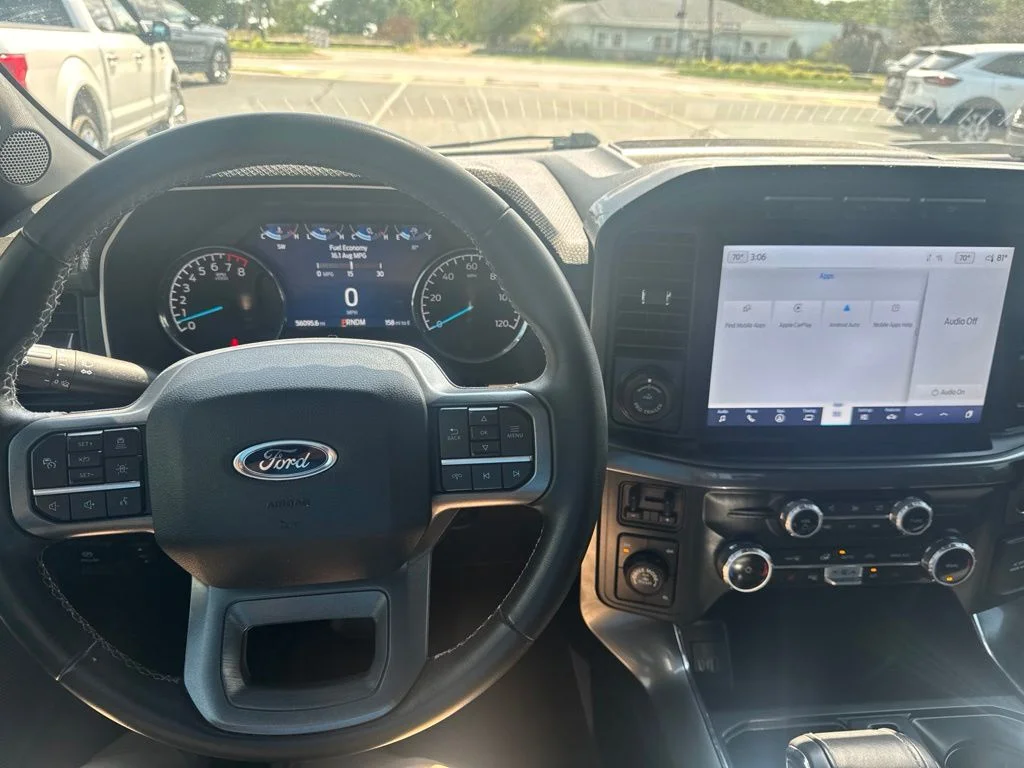 Used 2023 Gray Metallic Ford XLT image 15