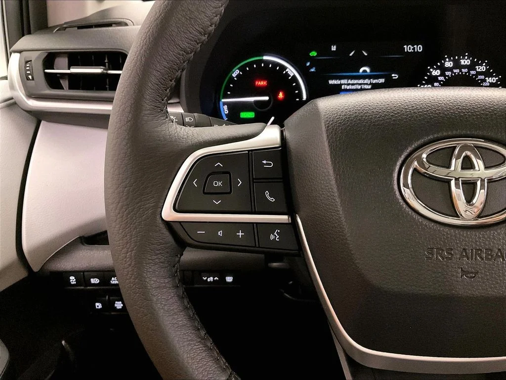 Certified Used 2025 Beige Toyota XLE image 22