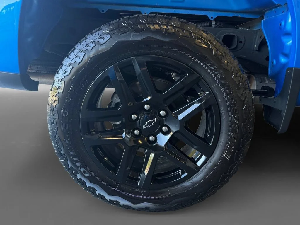 Used 2025 Riptide Blue Metallic Chevrolet LT Trail Boss image 11
