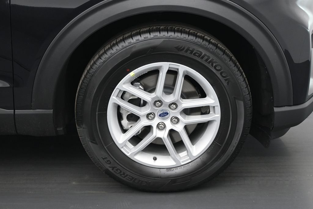 New 2026 Agate Black Metallic Ford Active image 23