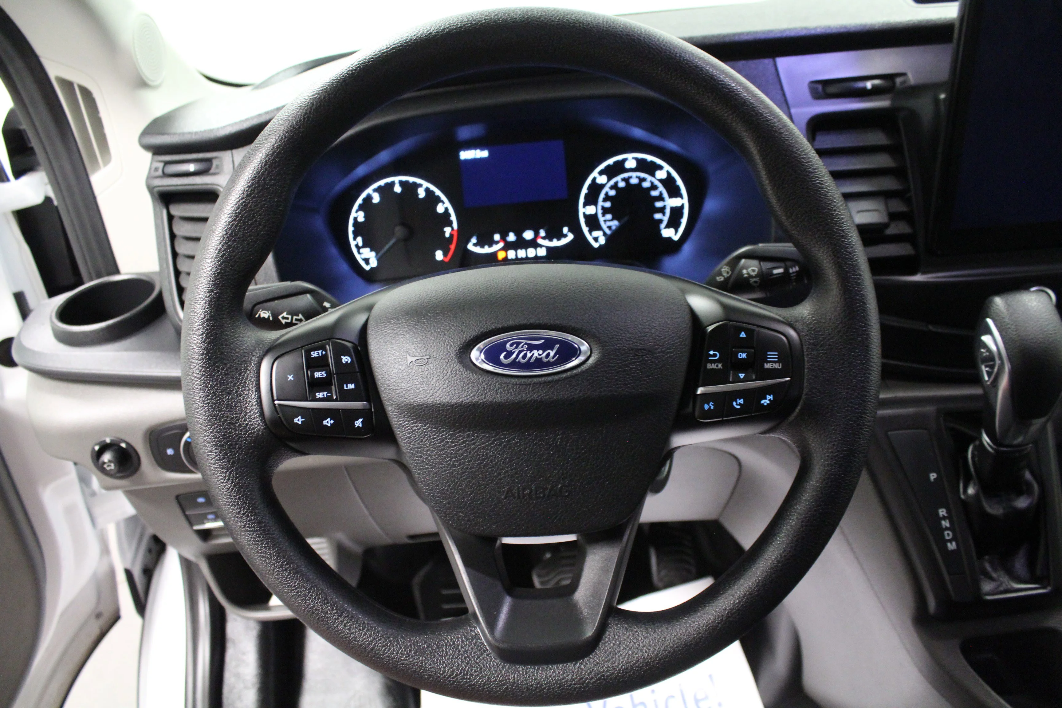 2024 Ford Transit Passenger Van XL - Photo 16
