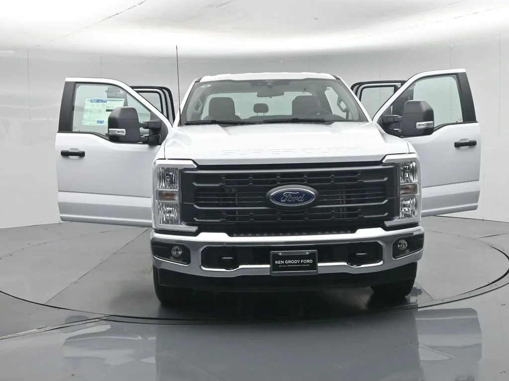 New 2026 White Ford XL image 29