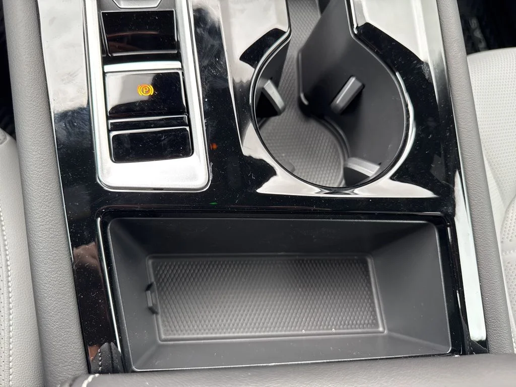 2026 Volkswagen Atlas Cross Sport SEL R-LINE - Photo 24
