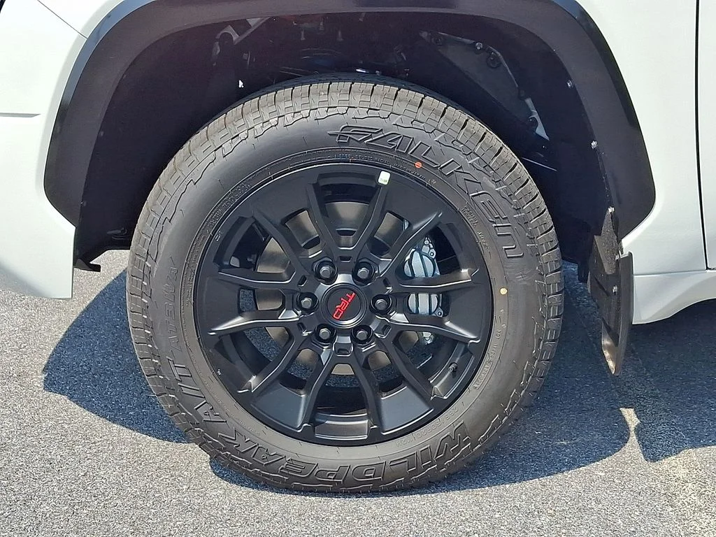 2026 Toyota Tundra Platinum - Photo 19