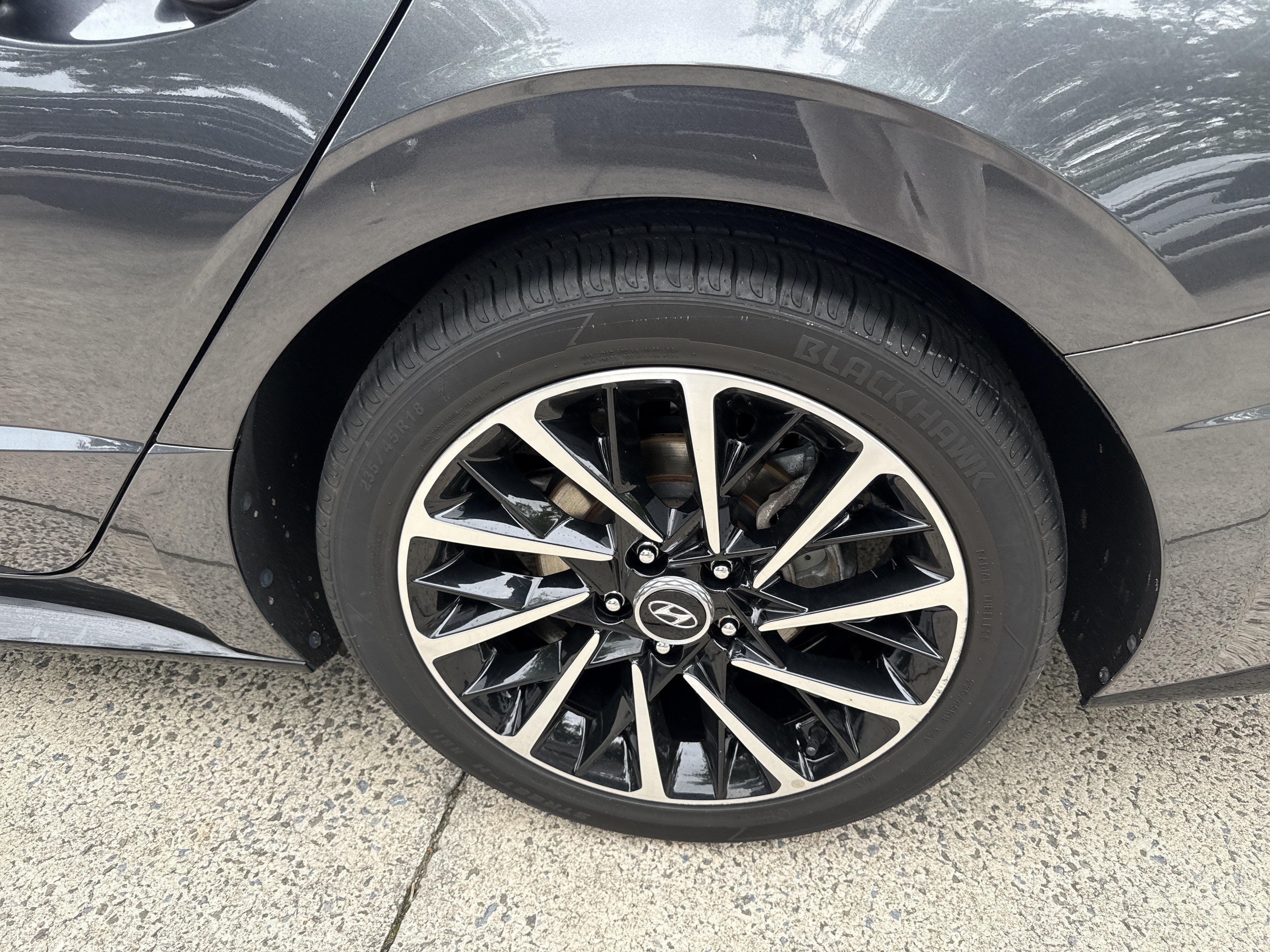 Used 2021 Portofino Gray Hyundai Limited image 19