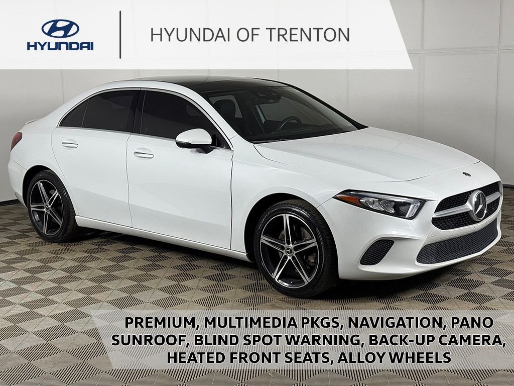2019 Mercedes-Benz A-Class A220 4MATIC's photo