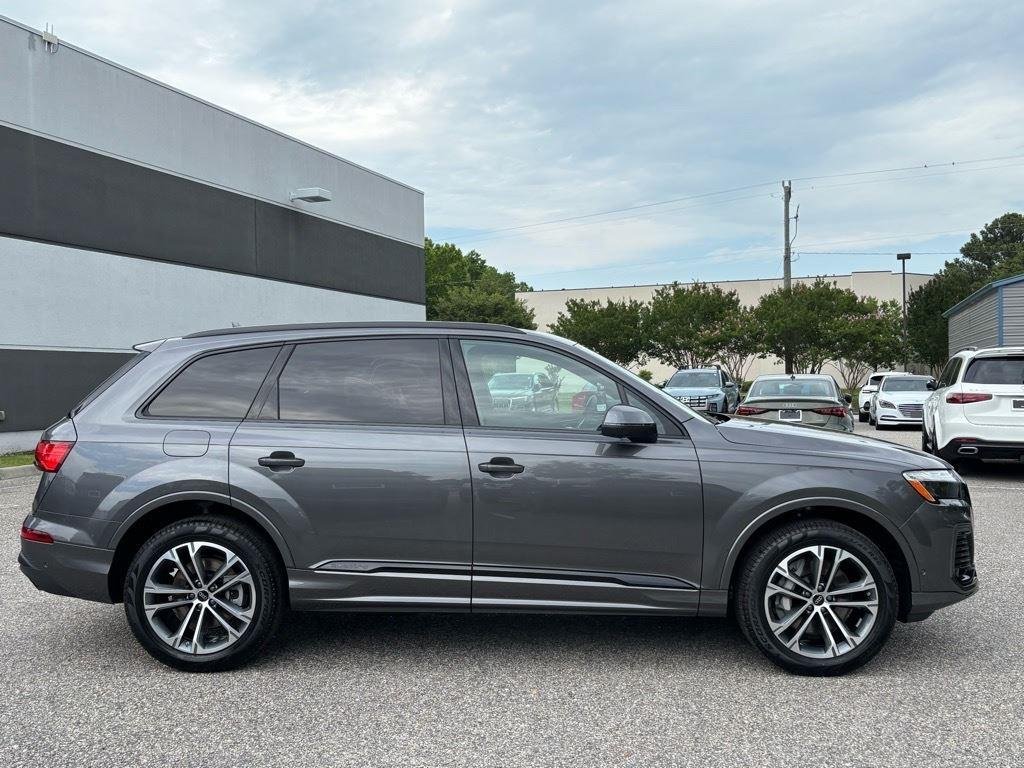 Used 2025 Samurai Gray Metallic Audi Premium Plus image 4