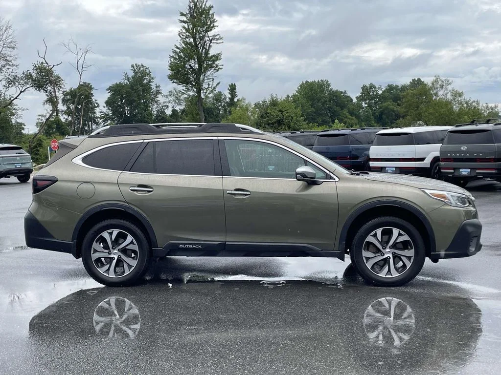 Used 2021 Autumn Green Metallic Subaru Touring image 28
