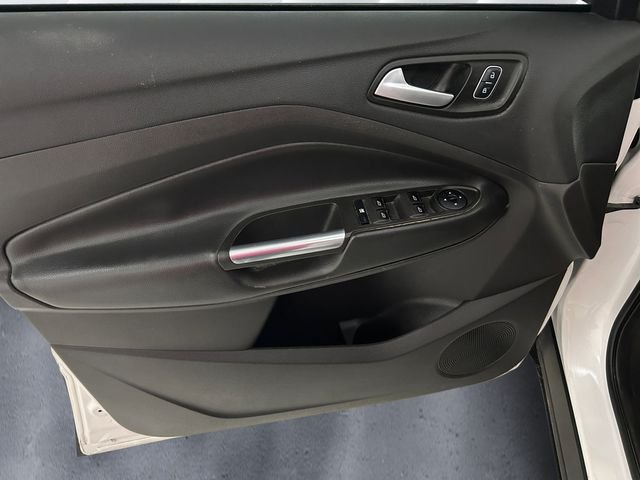 Used 2018 White Ford SE image 12