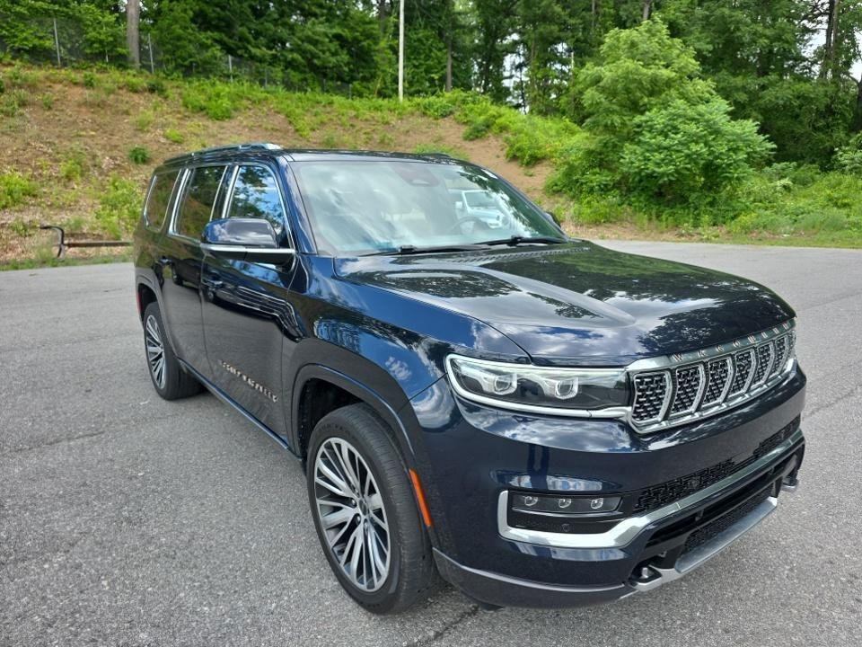Used 2022 Blue Jeep Series III image 2