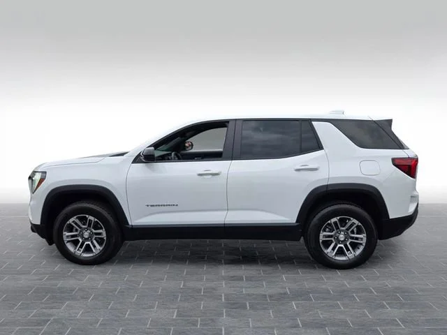 Used 2025 Summit White GMC Elevation image 4