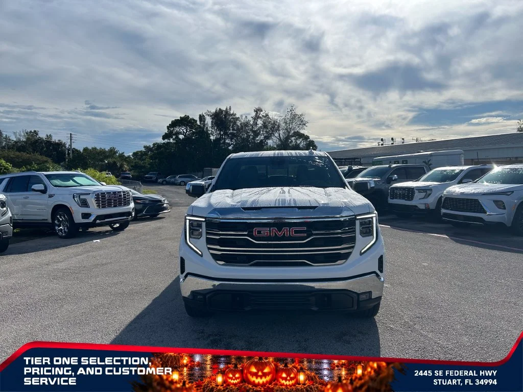 New 2026 Summit White GMC SLT image 3