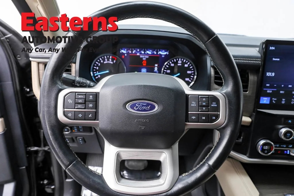 Used 2023 Black Ford Limited image 10