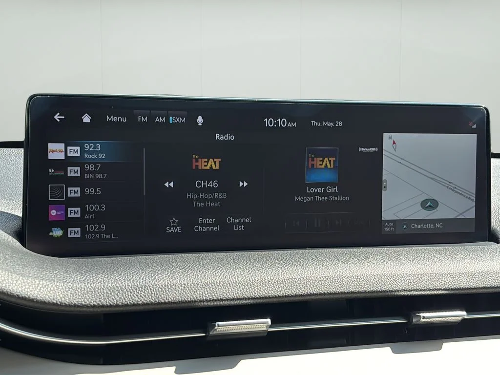 2025 GENESIS GV70 Standard - Photo 26
