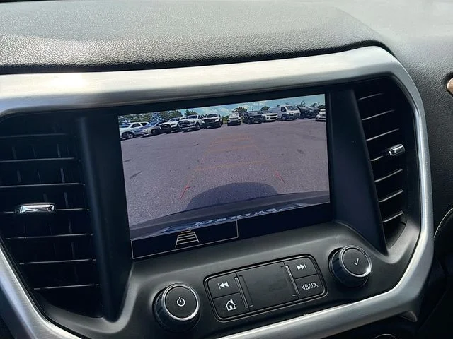 Used 2023 Black GMC SLE image 13