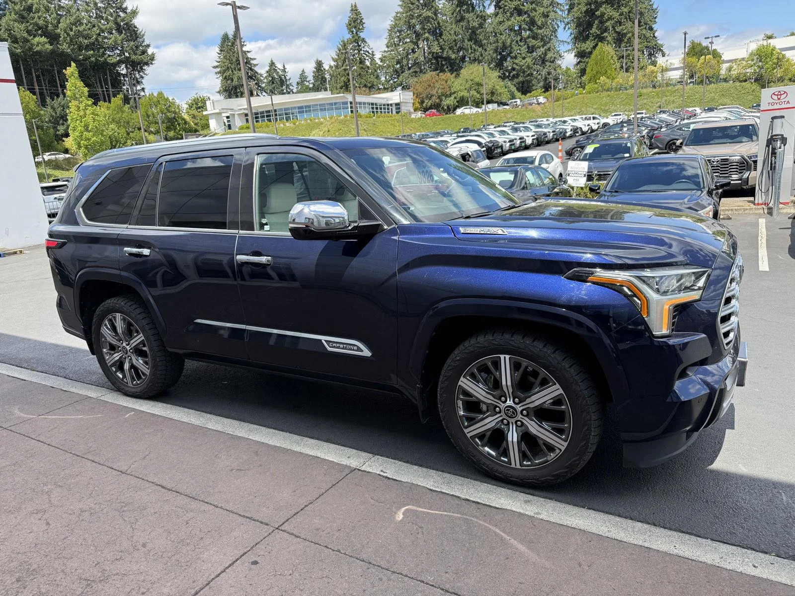 Used 2023 Blueprint Toyota Capstone image 6