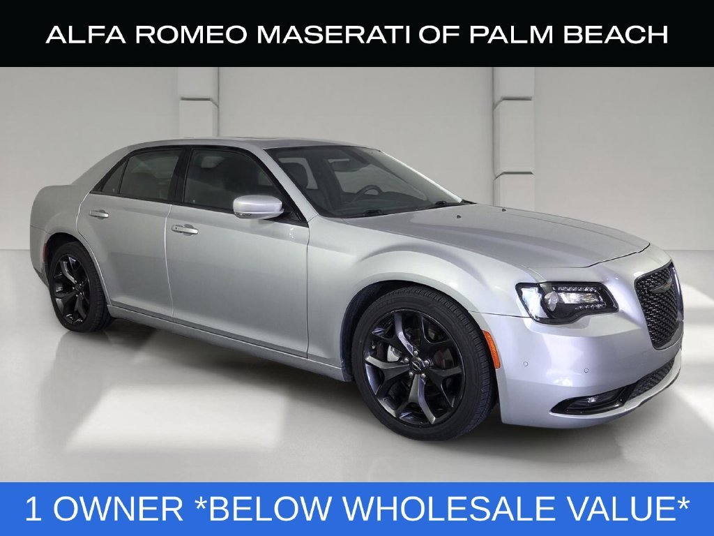 2023 Chrysler 300
