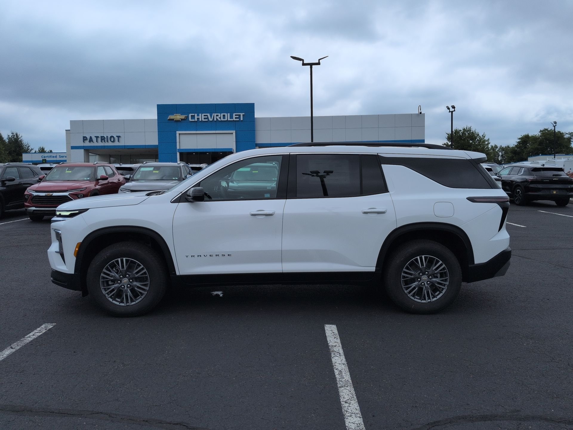 New 2026 Summit White Chevrolet LT image 41