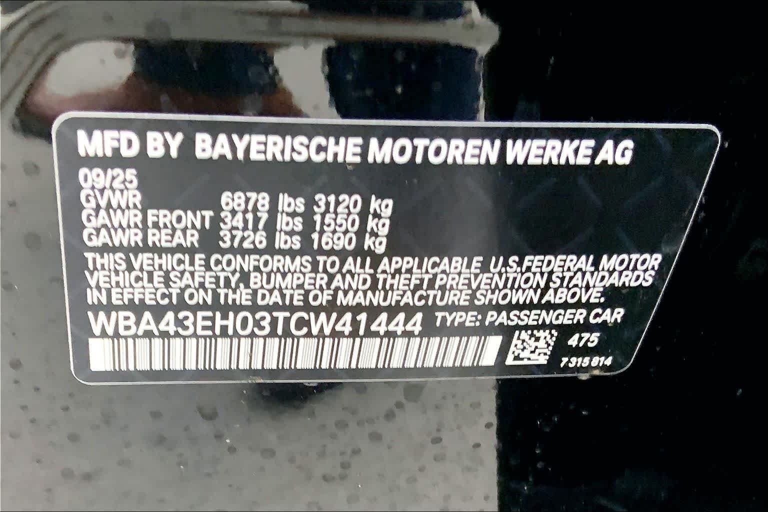 Used 2026 Black Sapphire Metallic BMW 750e xDrive image 18