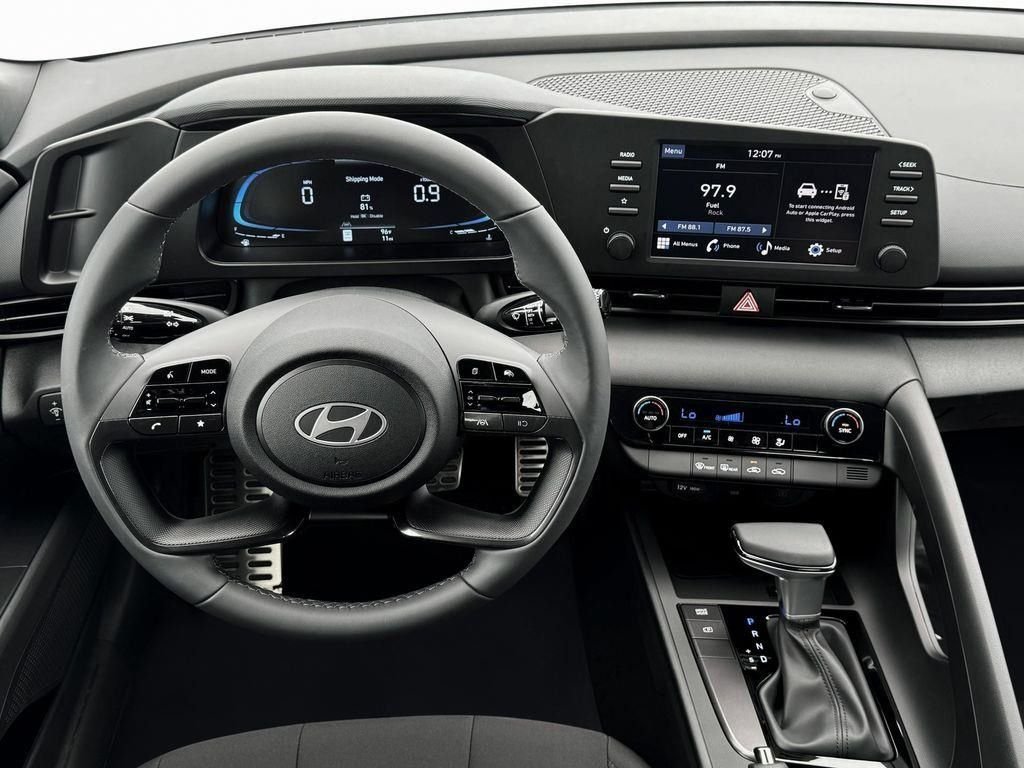 New 2025 White Hyundai SEL Sport image 36