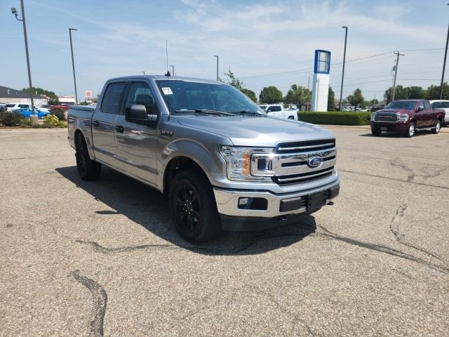 Used 2020 Silver Ford XLT image 3