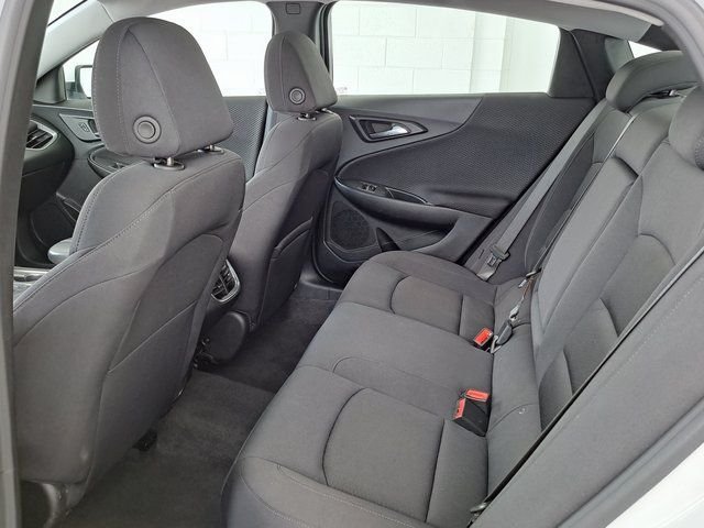 Used 2024 White Chevrolet LT image 29