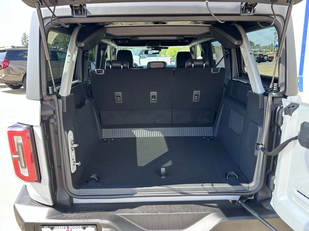 New 2026 Avalanche Ford Outer Banks image 28