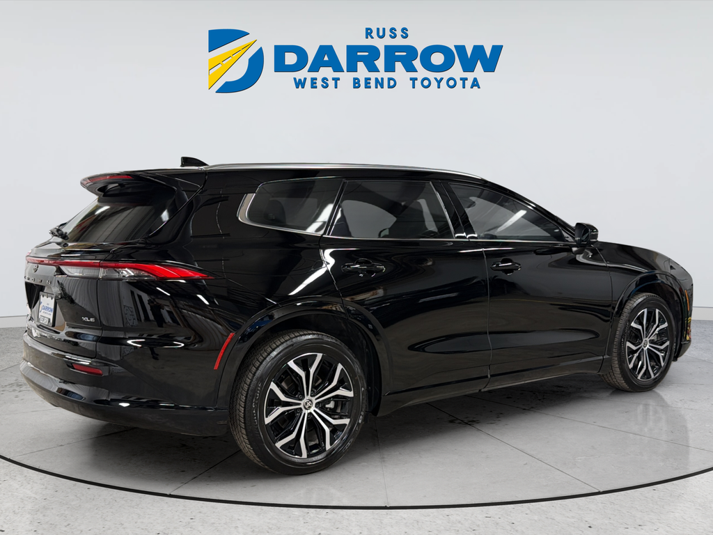 Used 2025 Black Toyota XLE image 4