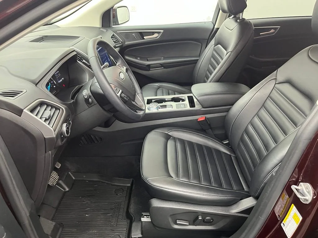 Used 2023 Red Ford SEL image 23