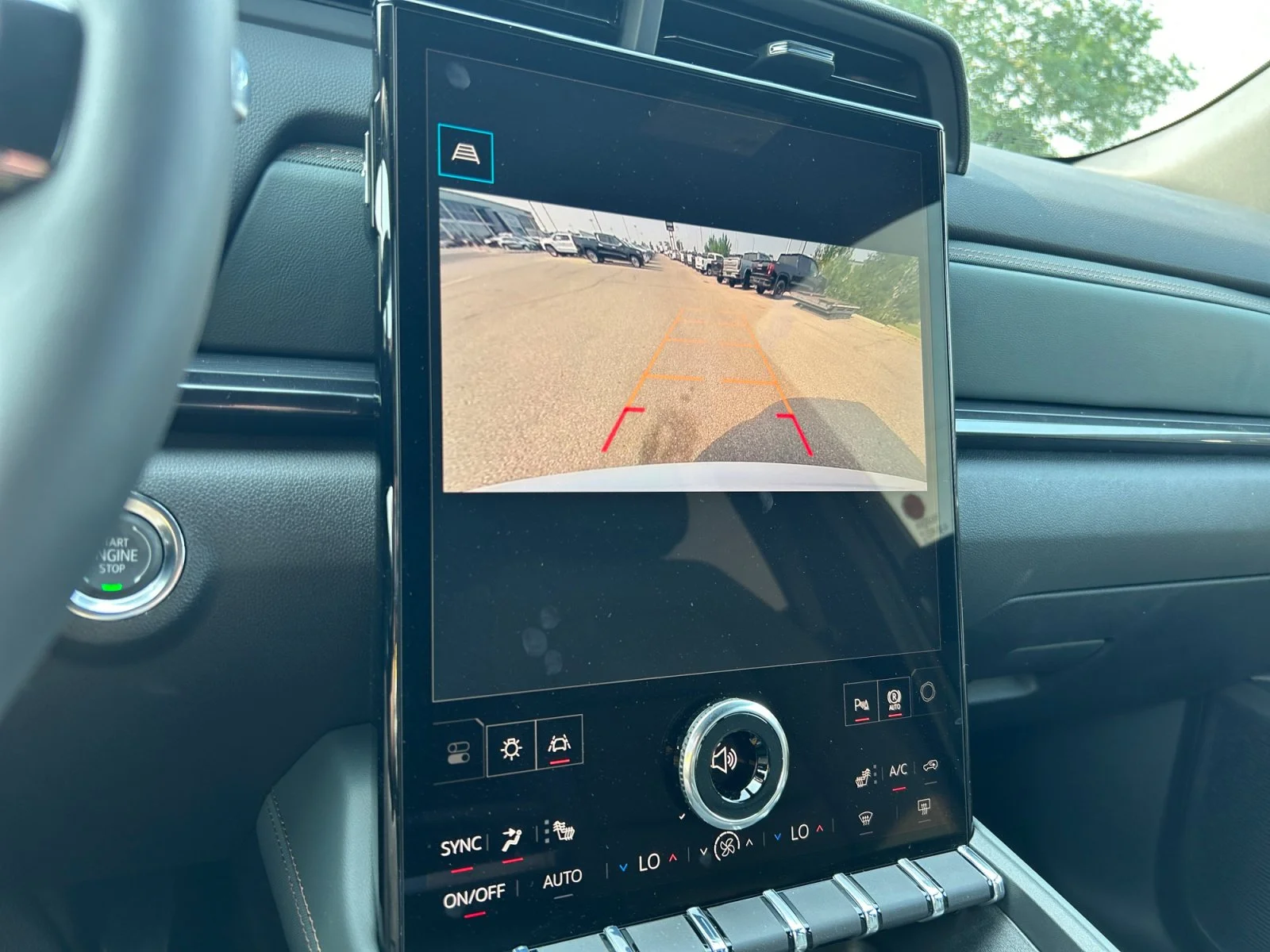 New 2027 Summit White GMC AWD AT4 image 24