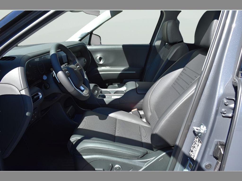 New 2026 Ecotronic Gray Pearl Hyundai Limited FWD image 10