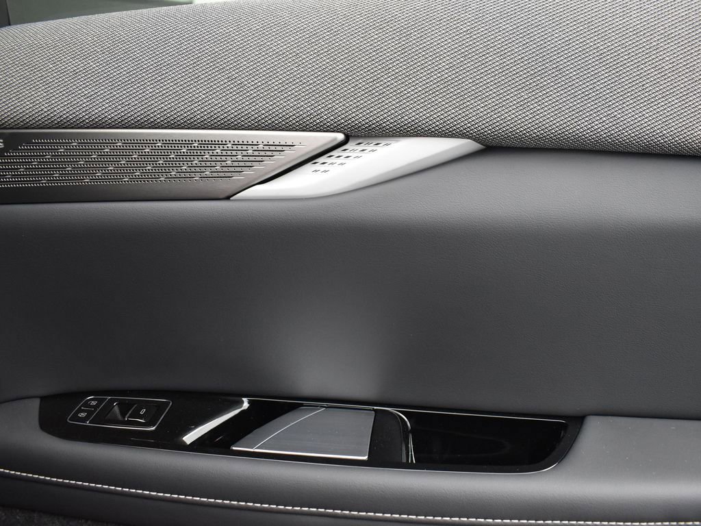 2026 CADILLAC OPTIQ - Image 29