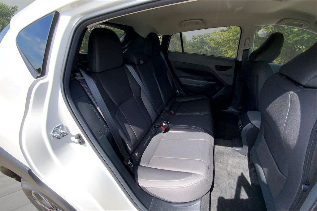 New 2026 CRYSTAL WHITE PEARL Subaru Premium image 9